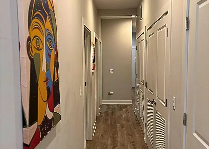 Sleek Style 3br Haven - Free Parking - Ashland 2n * Chicago